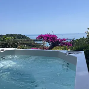 Il Mare Blu , Lerici Italy
